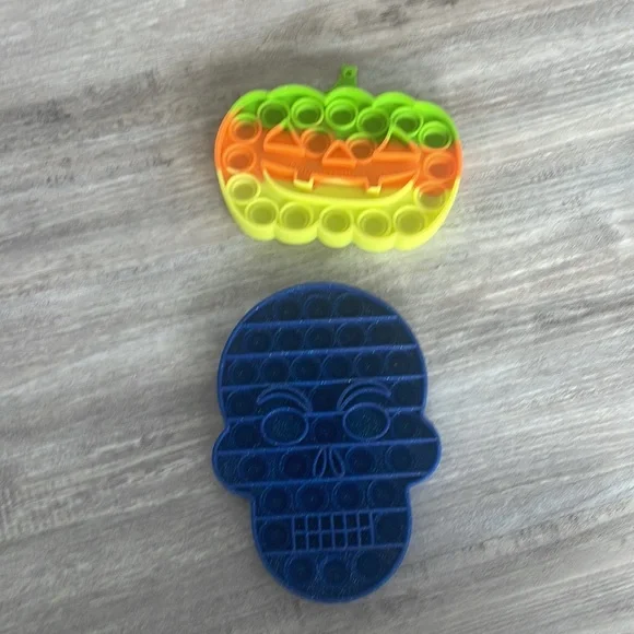 Halloween Fidgets/Pop It - Picture 2 of 4